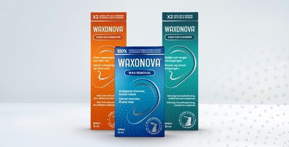 Tre Waxonova öronprodukter mot ljus bakgrund.